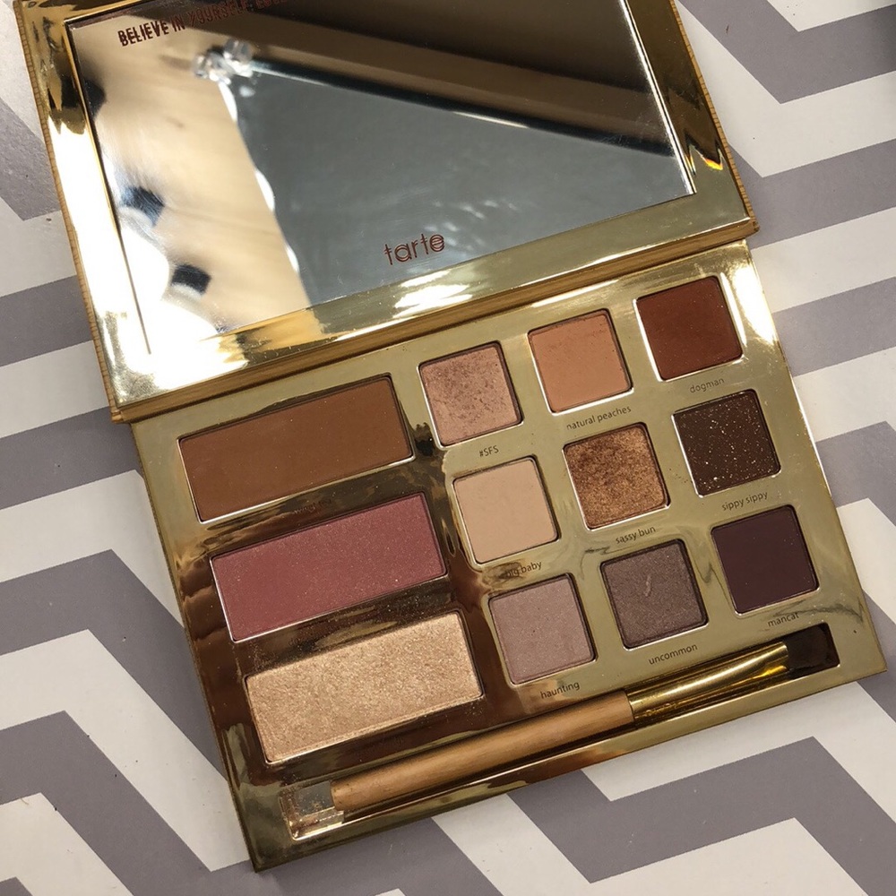 Tarte x Grav3yardgirl Swamp Queen Palette
